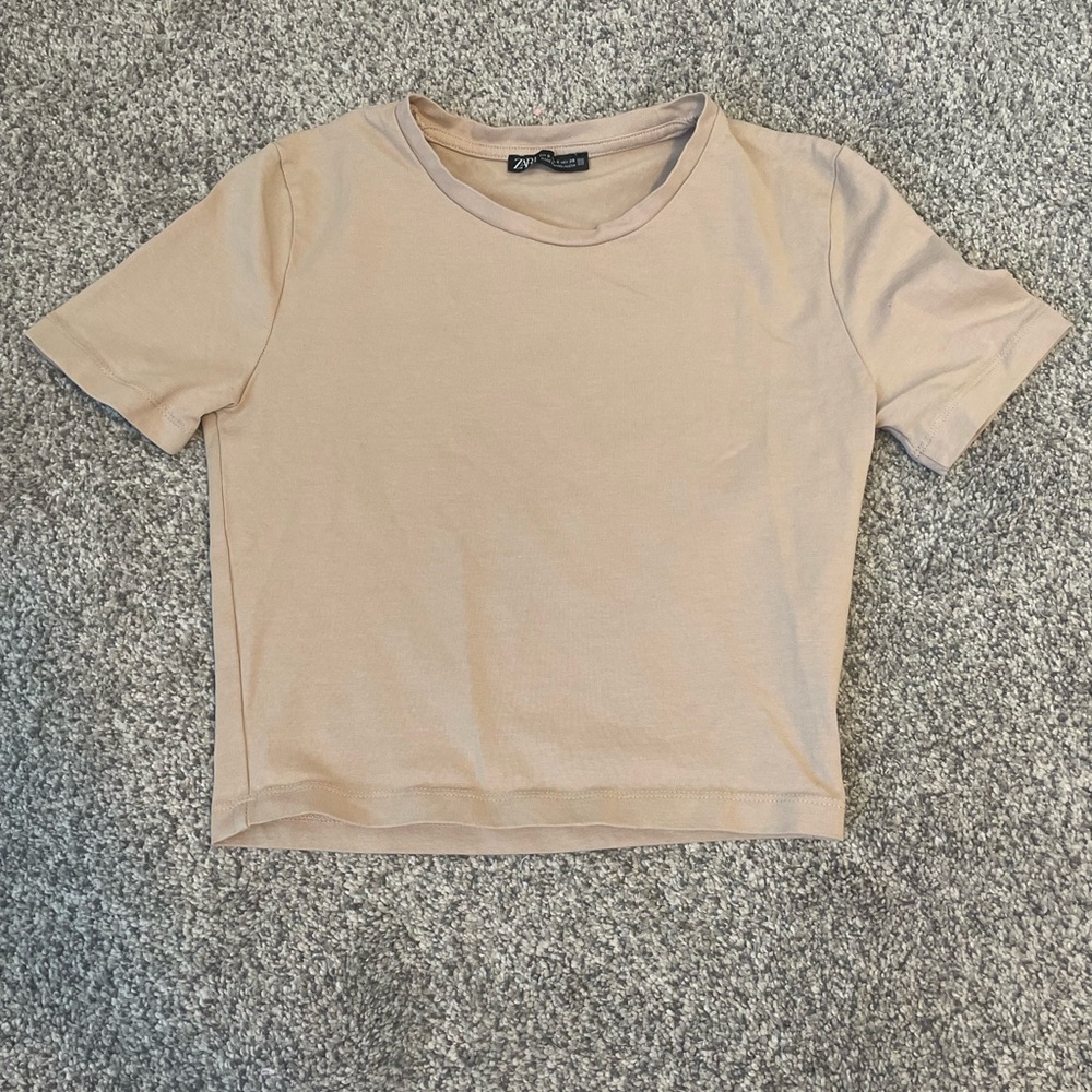 Zara Beige Short Sleeve Tee